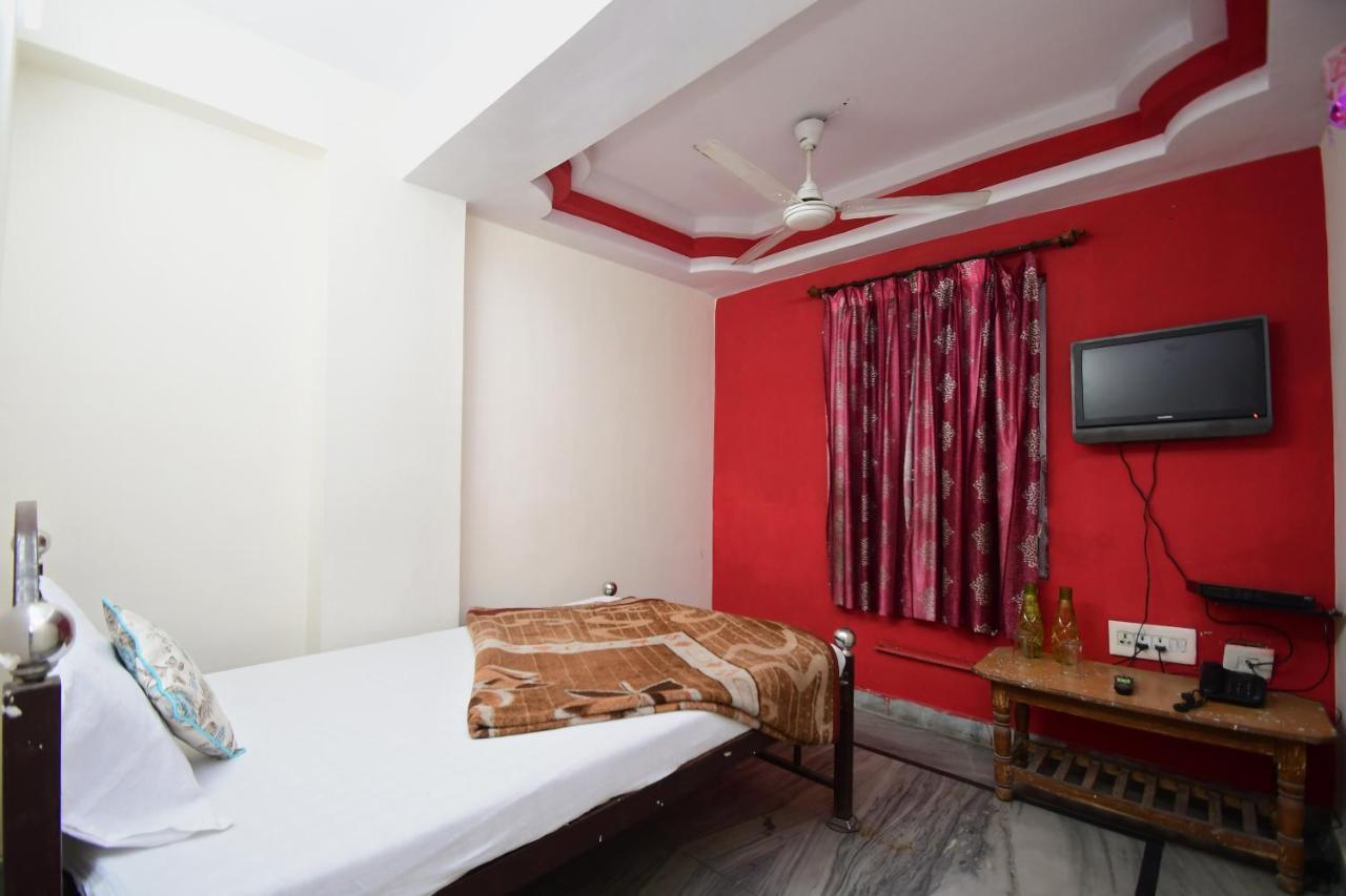 Hotel New India Guest House Τζαϊπούρ Εξωτερικό φωτογραφία